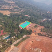 SIÊU PHẨM 1.900M² – VIEW PANORAMA HỒ ĐIỀU HÒA – BÁM SUỐI – HOÀ SƠN